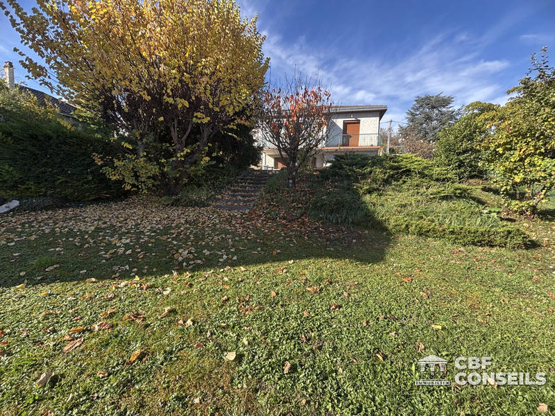 Maison - 162 m² - 7 pièces