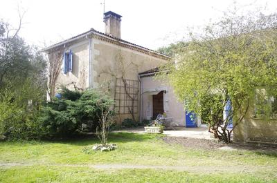 Maison - 245 m² - 8 pièces