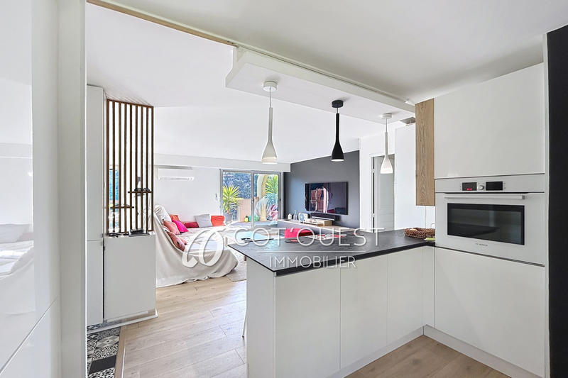 Appartement - 80 m² - 4 pièces