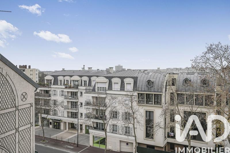 Appartement - 93 m² - 5 pièces