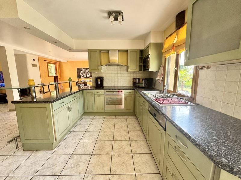 Maison traditionnelle - 133 m² - 6 pièces