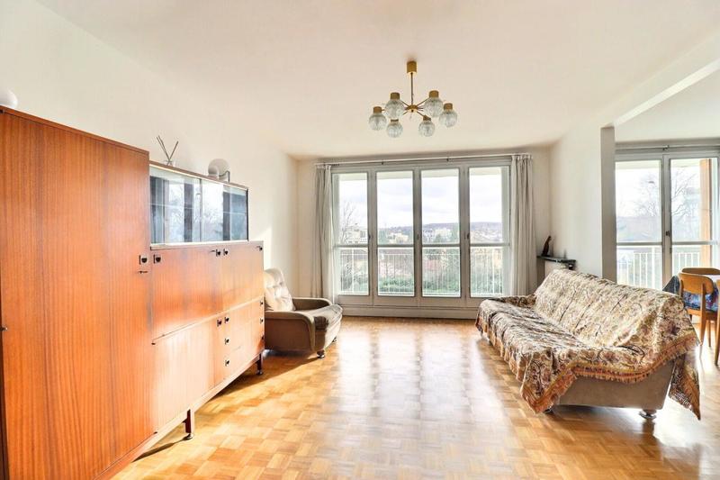 Appartement - 108 m² - 5 pièces