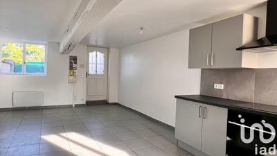 Maison de village - 80 m² - 4 pièces