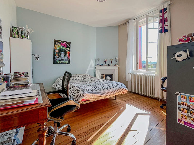 Maison - 175 m² - 6 pièces