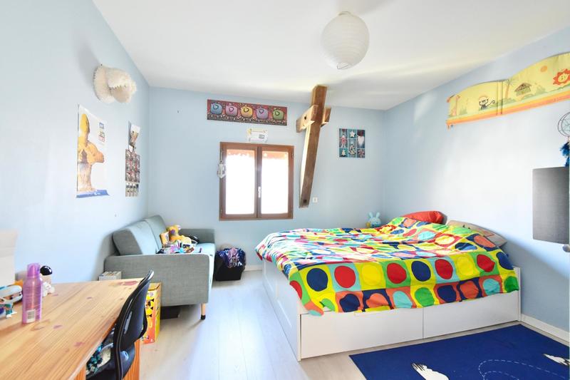 Maison - 140 m² - 5 pièces