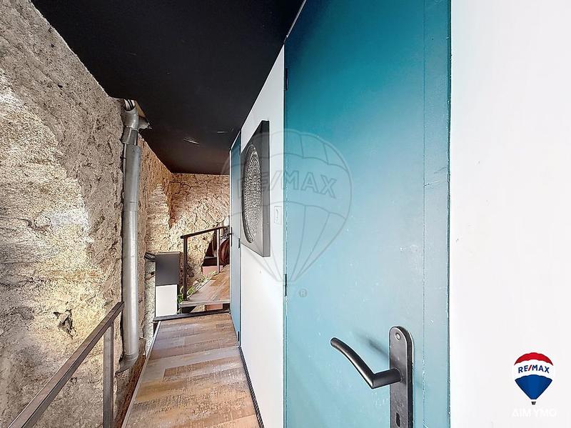 Loft - 72 m² - 3 pièces