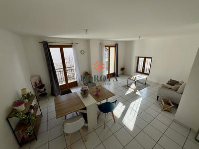 Duplex - 108 m² - 4 pièces