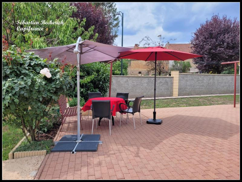 Maison bourgeoise - 211 m² - 8 pièces