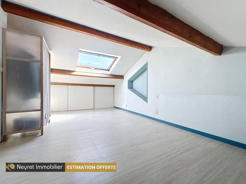 Maison - 160 m² - 5 pièces