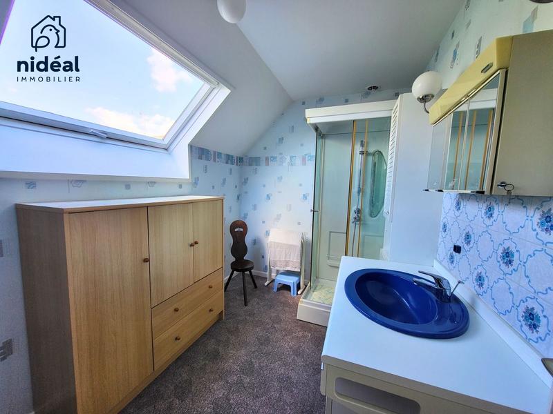 Maison - 190 m² - 8 pièces