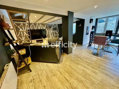 Maison - 115 m² - 6 pièces