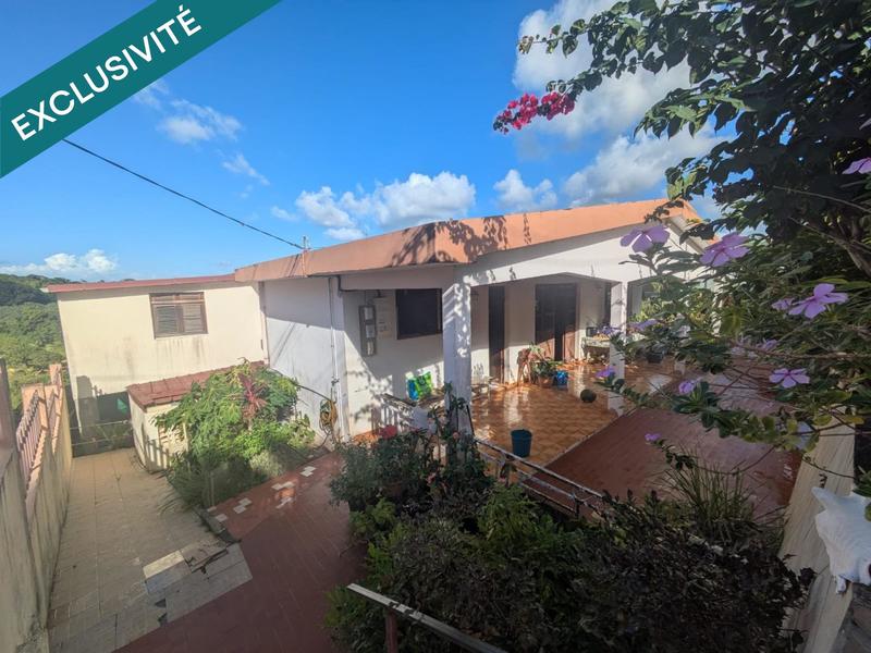 Maison - 200 m² - 6 pièces