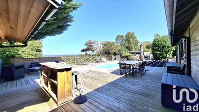 Maison - 141 m² - 4 pièces