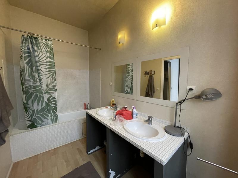 Appartement - 147 m² - 5 pièces