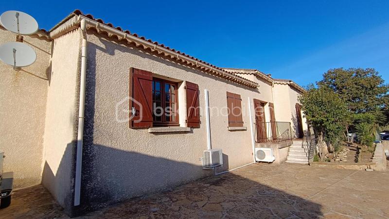 Maison - 138 m² - 5 pièces