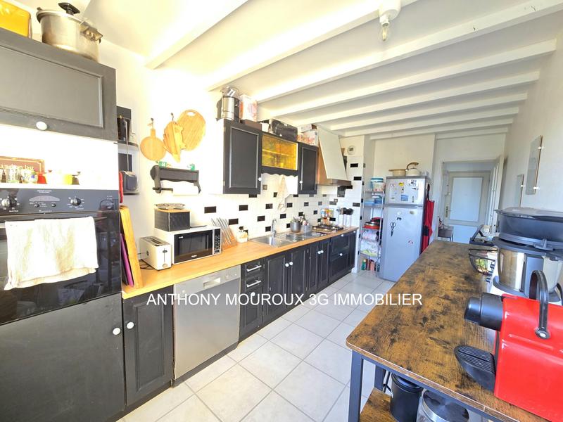 Appartement - 77 m² - 4 pièces