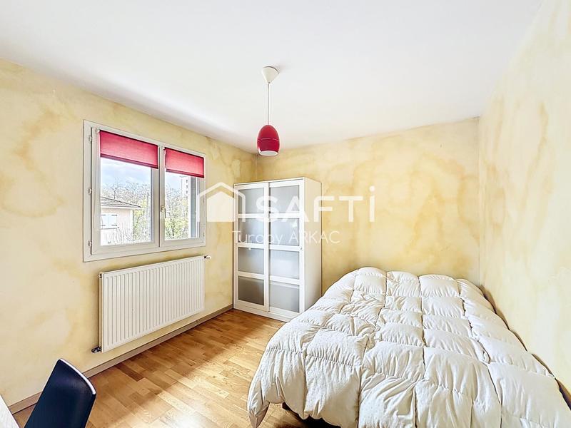 Maison - 91 m² - 4 pièces