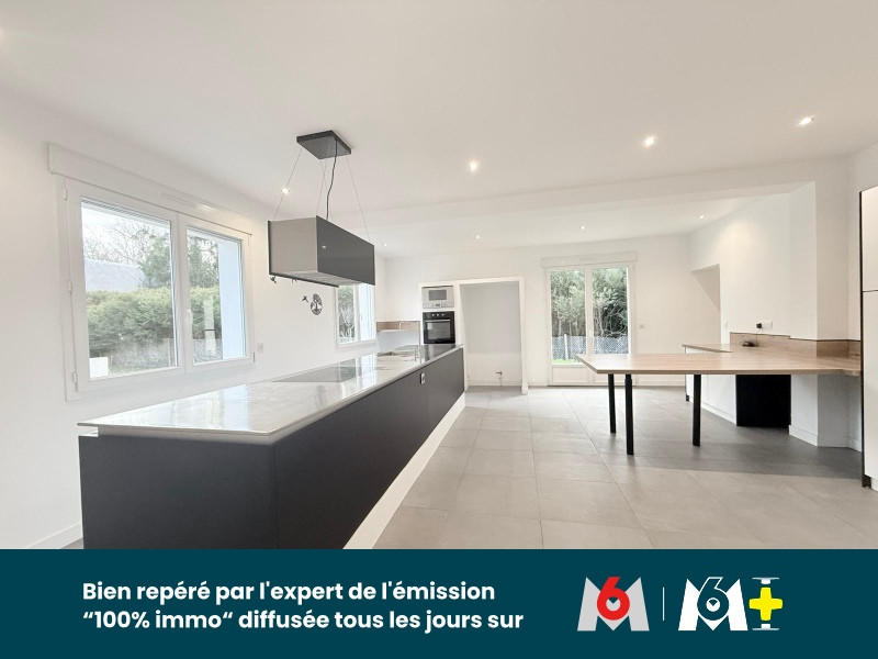 Maison - 450 m² - 9 pièces