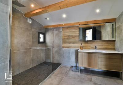 Appartement - 234 m² - 6 pièces