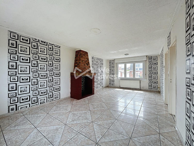 Maison - 85 m² - 5 pièces