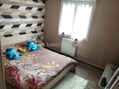 Maison - 105 m² - 6 pièces