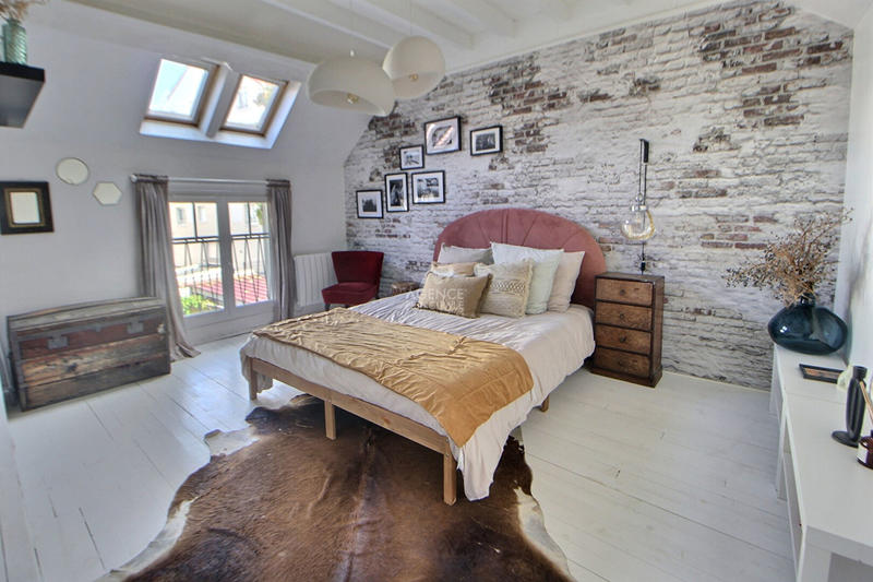 Maison - 165 m² - 6 pièces