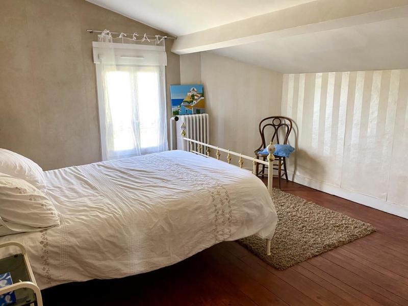 Maison - 135 m² - 8 pièces