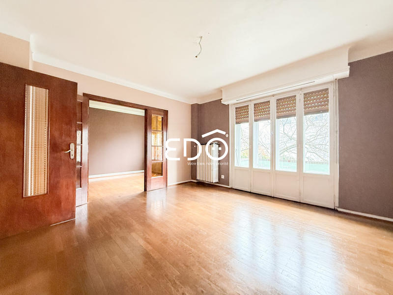 Maison - 96 m² - 5 pièces