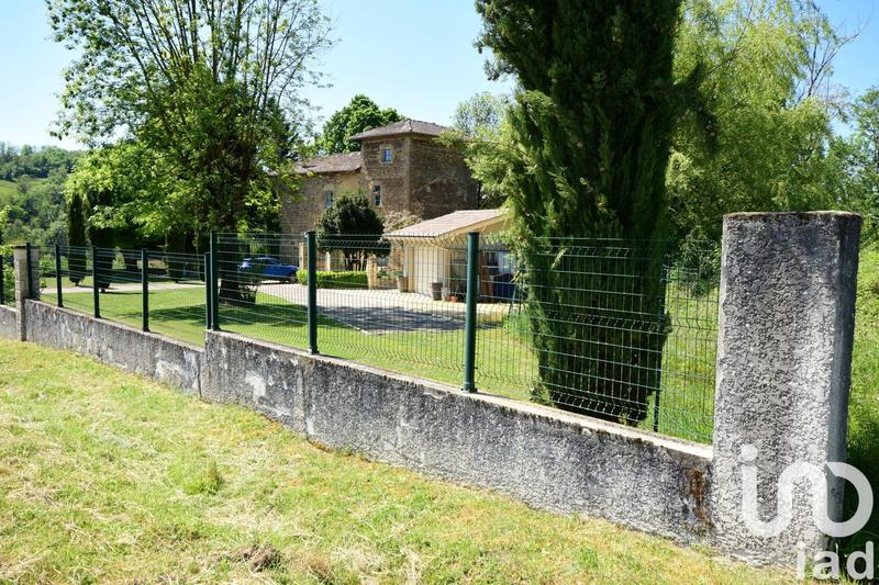 Maison - 185 m² - 6 pièces