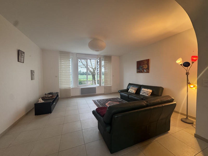 Propriété - 280 m² - 9 pièces