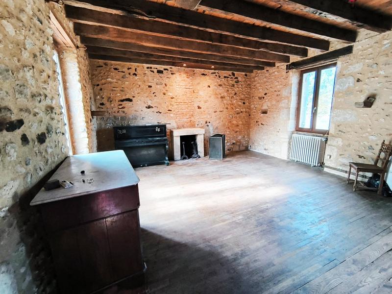 Maison - 111 m² - 6 pièces