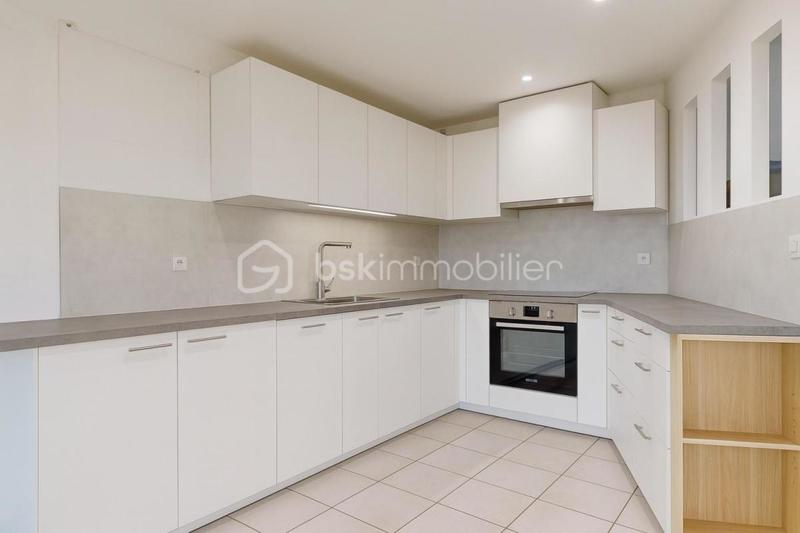 Maison - 157 m² - 6 pièces