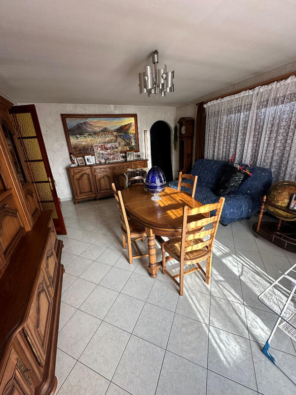 Villa - 360 m² - 4 pièces