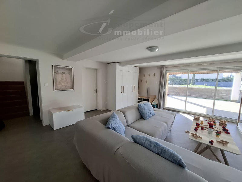 Maison - 151 m² - 6 pièces