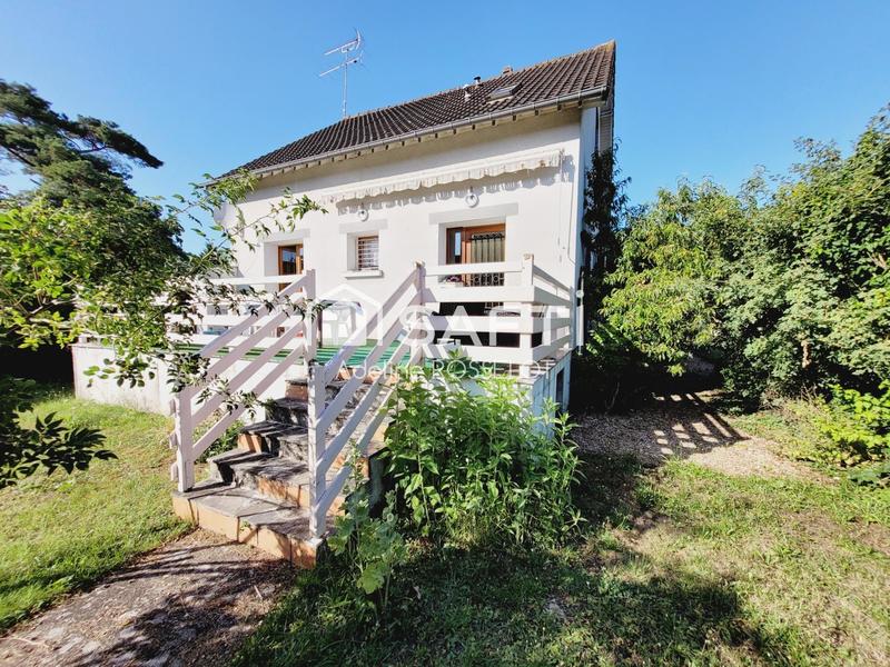 Maison - 85 m² - 4 pièces