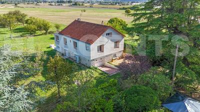 Maison - 179 m² - 7 pièces