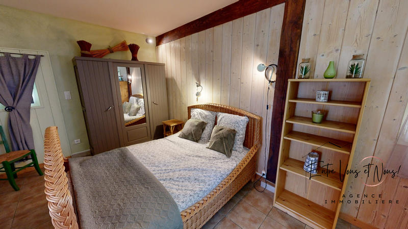 Maison - 347 m² - 13 pièces