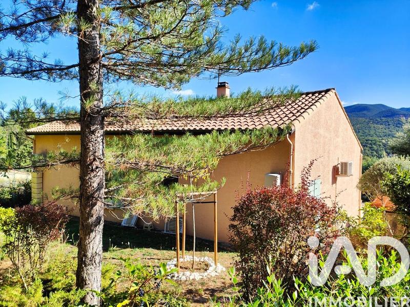 Maison - 106 m² - 5 pièces