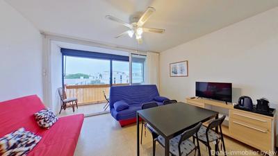 Studio - 25 m² - 1 pièce