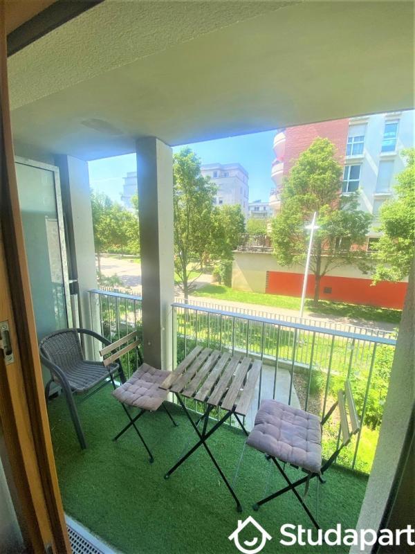 Chambre - 11 m² - 1 pièce