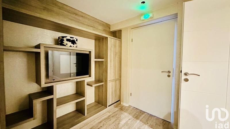 Local commercial - 464 m²