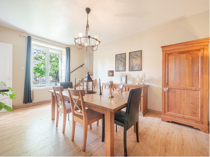 Maison ancienne - 143 m² - 5 pièces