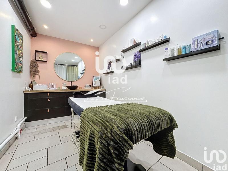 Local commercial - 93 m²