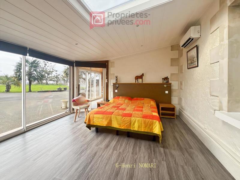 Maison - 214 m² - 7 pièces