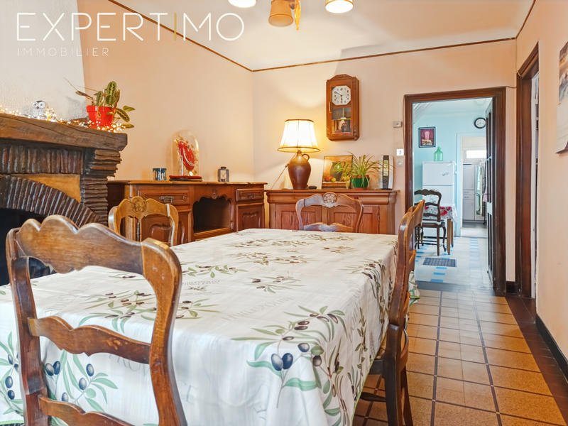 Maison - 96 m² - 6 pièces