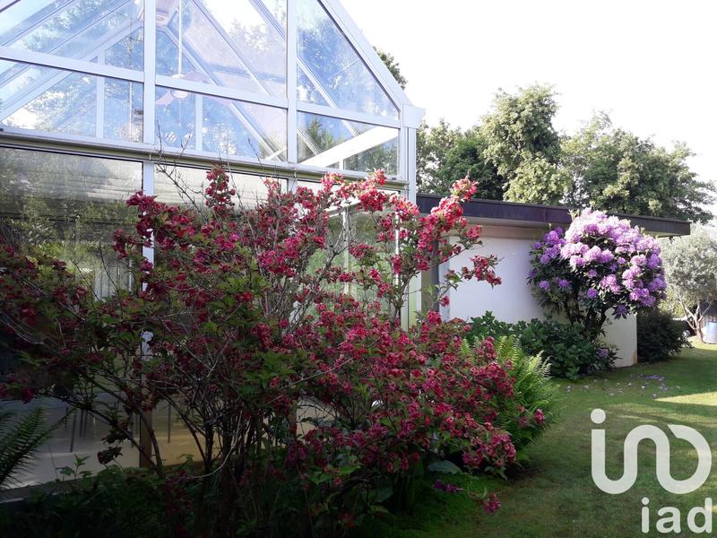 Maison - 252 m² - 8 pièces