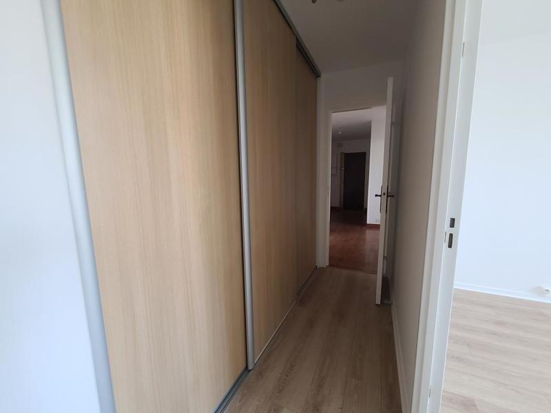 Appartement - 95 m² - 4 pièces