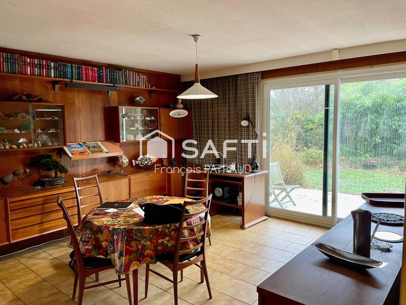 Maison - 147 m² - 6 pièces