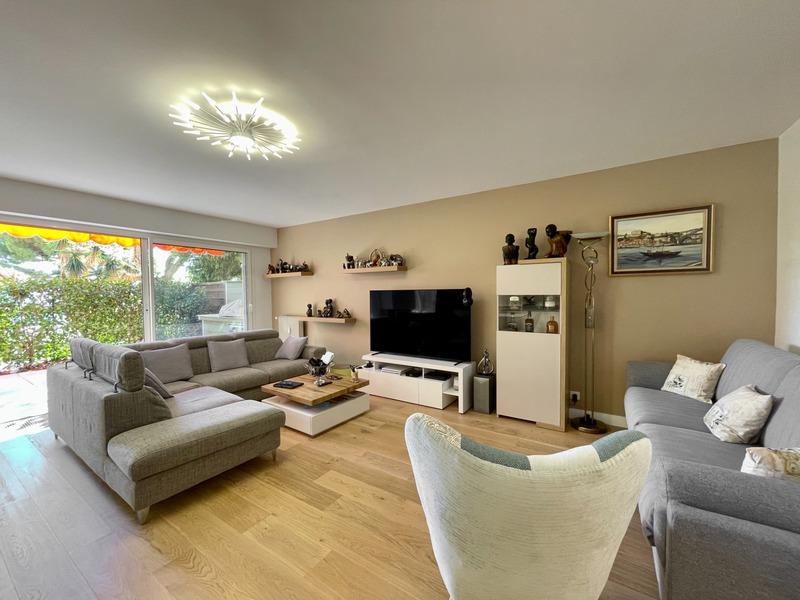 Appartement - 82 m² - 3 pièces