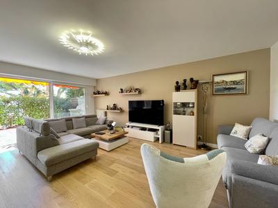 Appartement - 82 m² - 3 pièces